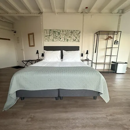 Han/Misafirhane De Watertoren 3*